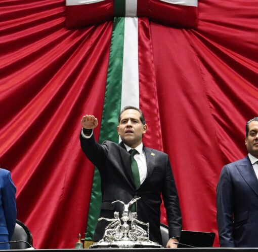 Raúl Bolaños-Cacho Cué rinde protesta como presidente de la Mesa Directiva de la Cámara de Diputados