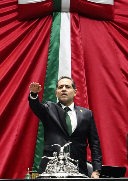 Raúl Bolaños-Cacho Cué rinde protesta como presidente de la Mesa Directiva de la Cámara de Diputados