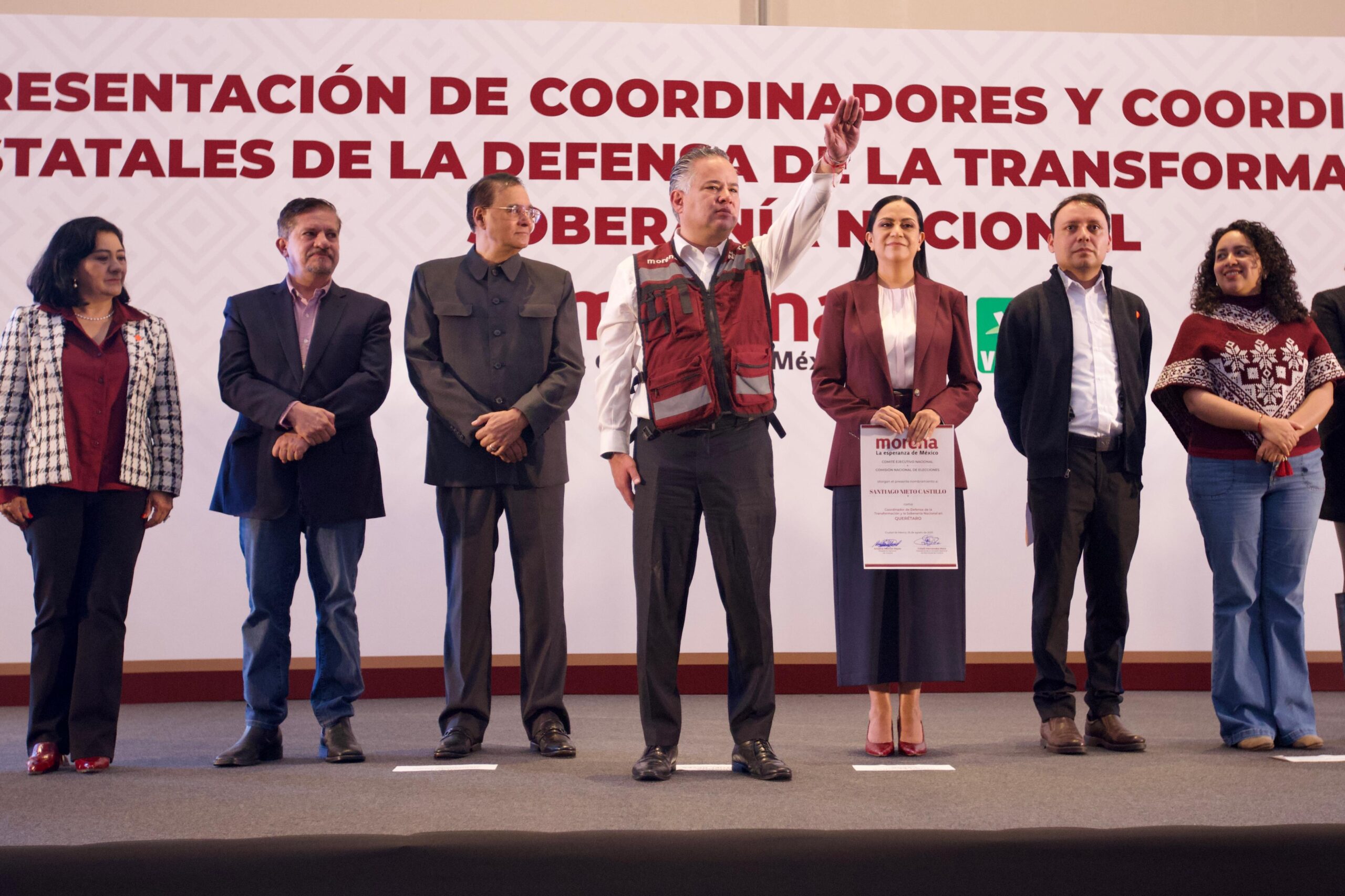 Santiago Nieto rinde protesta como coordinador de la transformación en Querétaro